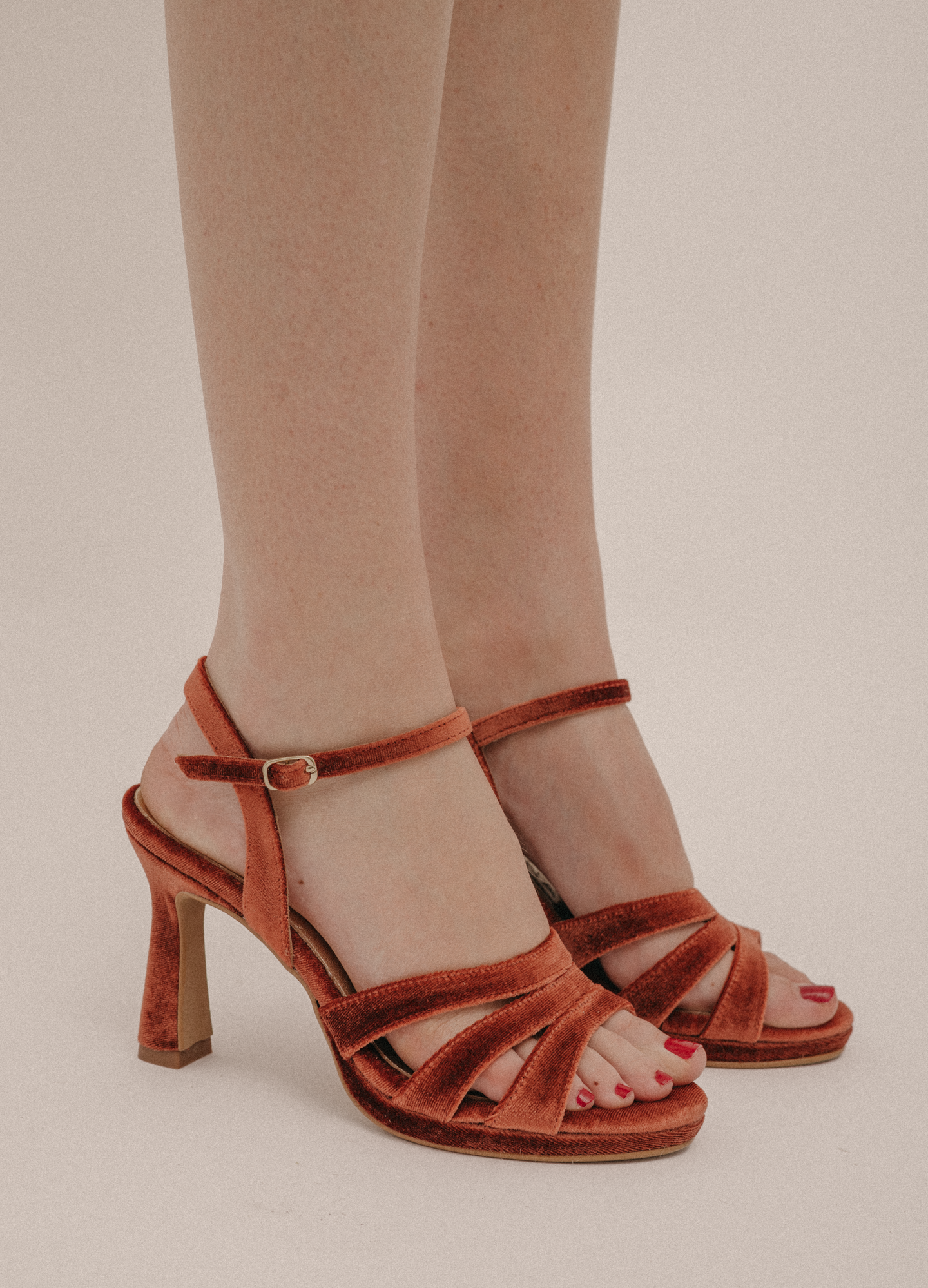 Baltimore velvet sandal