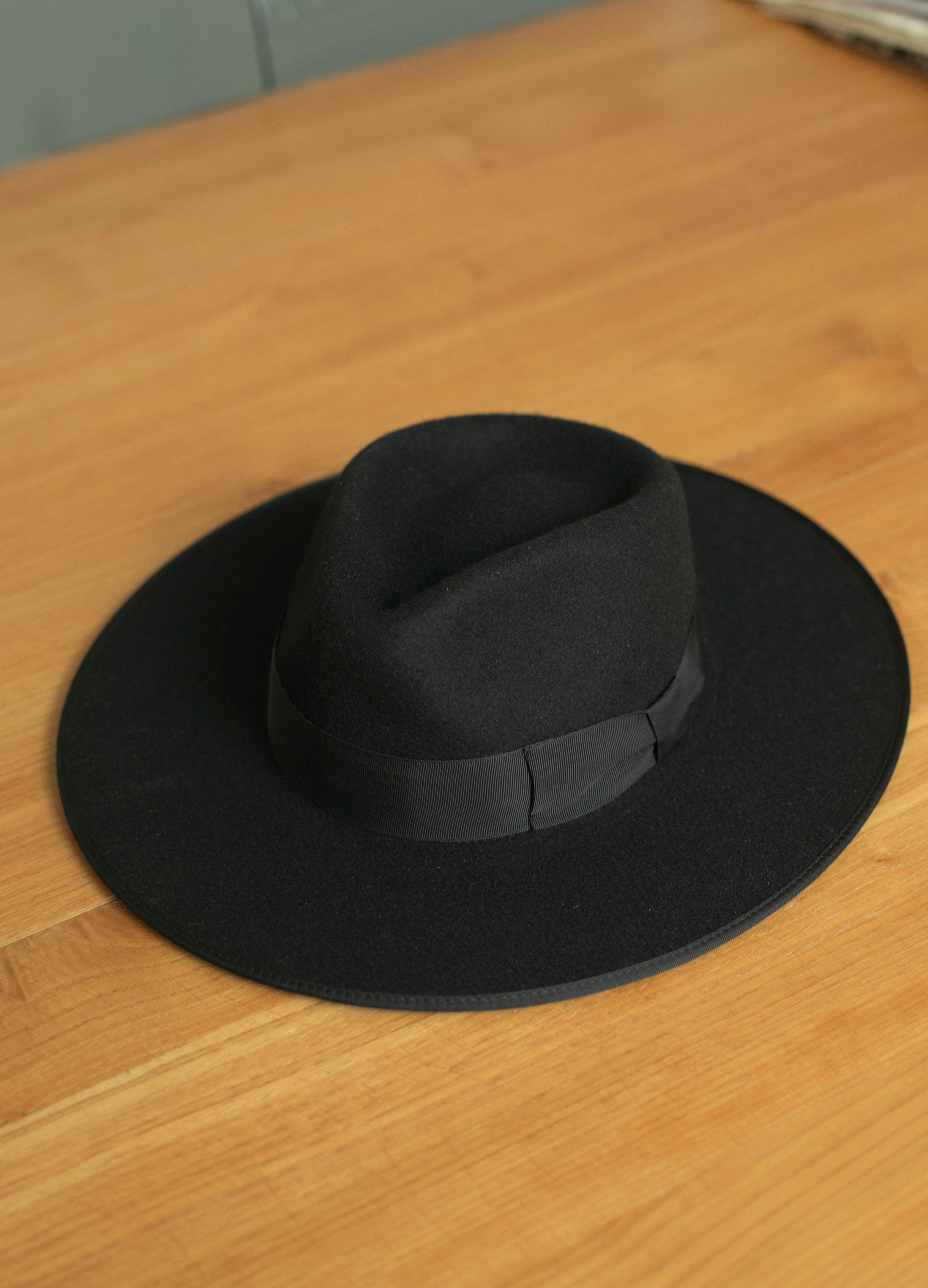 Bogart felt hat